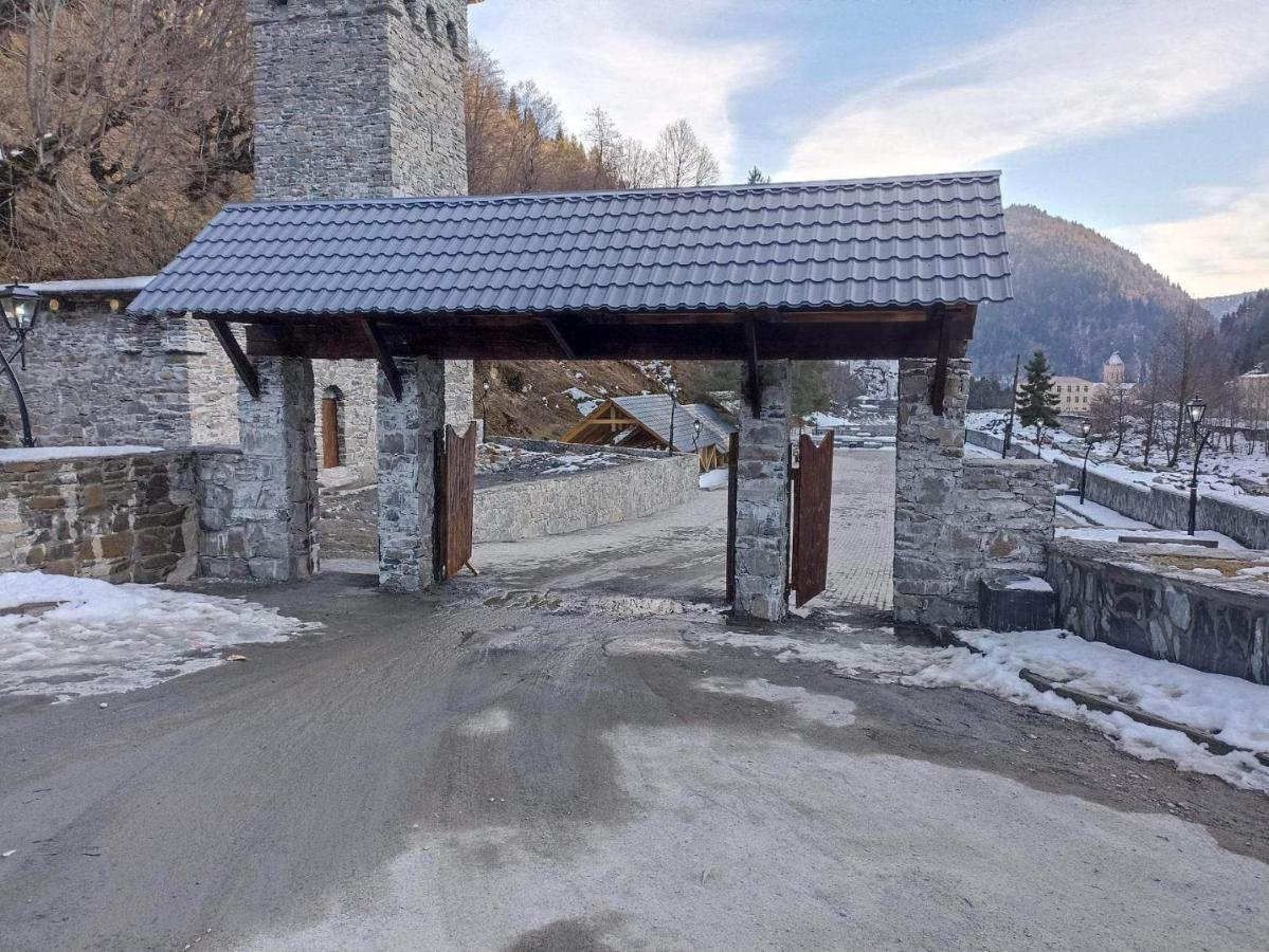Guest House "Svaneti" Lentekhi 외부 사진