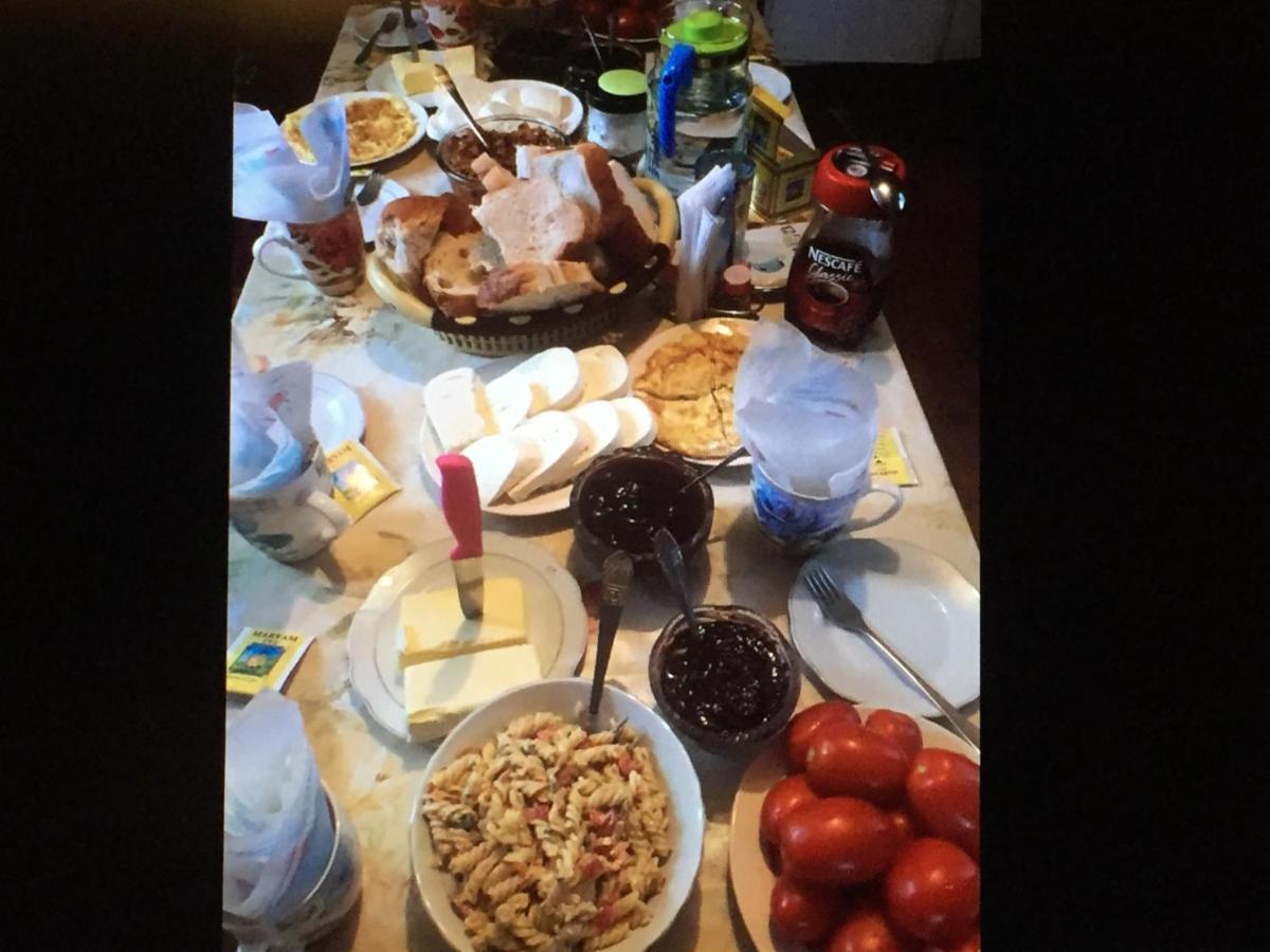 Guest House "Svaneti" Lentekhi 외부 사진