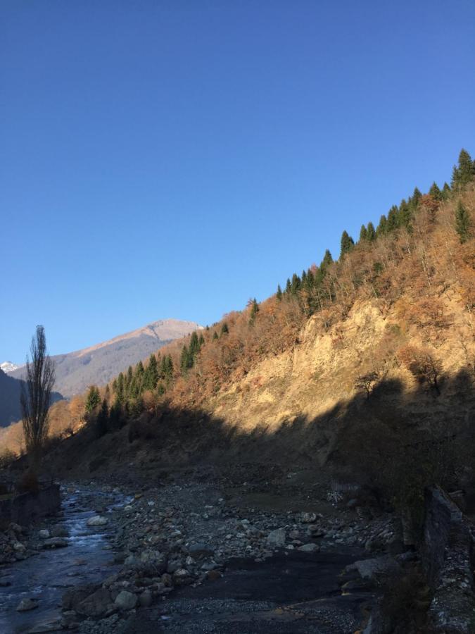 Guest House "Svaneti" Lentekhi 외부 사진